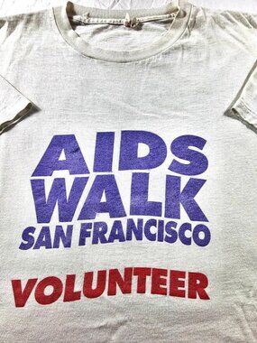 vintage 90s 1990s AIDS Walk San Francisco Volunteer T-shirt ♥️💜
